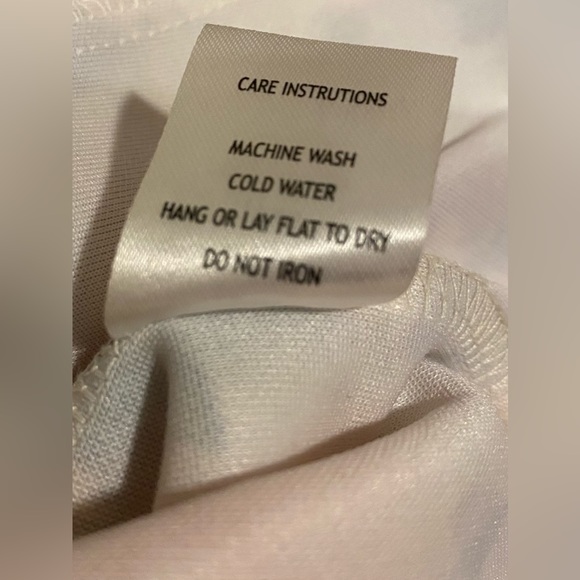 Emerald Sundae Cream Floral Fitted Midi Dress - Size 9 - Picture 8 of 13